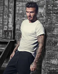 Macho & Ganteng! Pesona David Beckham Yang Luluhkan Hatimu