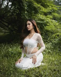 Mahalini Hamil Anak Pertama, Rizky Febian yang Ngidam Makan Sushi - Ditemani Istri yang Glowing Abis