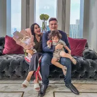 Mahar Pernikahan Jadi Persoalan Baru dalam Sidang Cerai Chikita Meidy