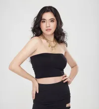 Makin Cantak Usai Cerai, 8 Potret Terbaru DJ Una yang Disebut Mamah Muda Hingga Hot Mom - Momen Pakai Kembem Bikin Salfok