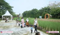 Makin Cantik Mirip Shandy Aulia, 7 Potret Perdana Baby Claire School Trip - Gayanya Bikin netizen gemas