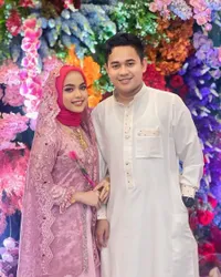Makin Cantik Setelah Menikah, Intip 8 Potret Terbaru Putri Isnari Berbalut Gaya Kasual - Mewah