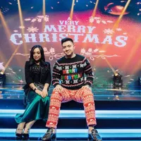 Makin Mesra, 7 Potret Salmafina Sunan dan Greivance Lumoindong Rayakan Natal - Bahagia Bertemu Keluarga Pacar