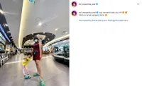 Mama 2 Anak Senggol Dong, 8 Potret Evi Masamba Bersama Buah Hati - Semakin Bahagia!