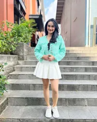 Mama Muda Cantik, Ini 8 Potret Bukti Faby Marcelia Tetap Menawan dan Jaga Penampilan Meski Telah Momong 2 Anak