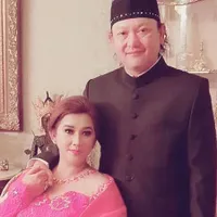 Mantan Suami Annisa Trihapsari, 8 Potret Terbaru Ari Sigit Cucu Presiden Soeharto yang Kini Menikah Dengan Aktris Rika Callebaut