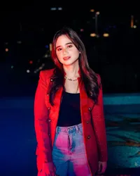 Masih 21 Tahun, 8 Potret Tissa Biani yang Sudah Bintangi 2 Film Terlaris Indonesia Sepanjang Masa - Calon Mantu Bunda Maia