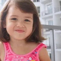 Masuk Daftar Wanita Tercantik Dunia, Ini Potret Tranfsormasi Sandrinna Michelle Bintang 'DARI JENDELA SMP' yang Sudah Menawan Sejak Kecil