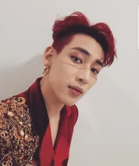Mejikuhibiniu, Potret Ganteng Bambam GOT7 Sering Gonta-Ganti Warna Rambut Selama Masa Karirnya Sebagai K-Pop Idol