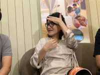 Melahirkan di Usia 42 Tahun, 8 Potret Kiki Amalia Ceritakan Proses Persalinan Anak Pertama