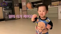 Melokal Banget, Intip Potret Gemasnya Anak Kembar Minhwan dan Yulhee Pakai Baju Upin Ipin - Netizen Sebut Kayak Beli di Pasar
