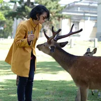 Membuka Folder Lawas Andien, Di Masa Lalu Ternyata Pernah Culun?