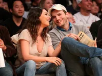 Menghadap Laut, Ini Potret Rumah Baru Mila Kunis & Ashton Kutcher