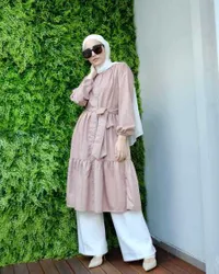 Menginjak Usia 32 Tahun, Adelia Pasha Tampak Makin Mempesona dengan Penampilan Bak ABG