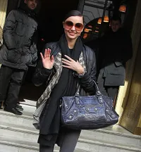 Mengintip Koleksi Tas Super Fashionable Milik Miranda Kerr