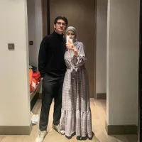 8 Tahun Pacaran, Ini Potret Rumah Tangga Steven Alvero Kakak Steffi Zamora - Rayakan Lebaran Pertama Jadi Suami Istri