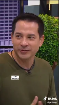 Menolak Tua, Potret Ari Wibowo dari Tahun ke Tahun yang Awet Muda Banget - Gaya Rambutnya Nggak Pernah Berubah dan Gantengnya Tak Pernah Luntur