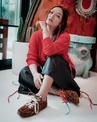 Menyala Busui! 7 Potret Terbaru Siti Badriah Tampil Badass
