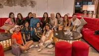 Menyambut Kepulangan Nia Ramadhani, Inilah 10 Potret Kebersamaan Geng Cendol Saat Meet Up