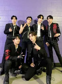 Meski Tidak Dengan Formasi Lengkap, Begini 8 Potret Keseruan ENHYPEN di KCON 2022 LA