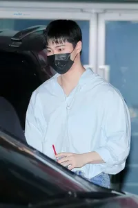 8 Potret Moonbin ASTRO yang Berat Badannya Naik, Terbukti Tetap Tampan dalam Kondisi Apapun - Semakin Berotot dan Tuai Pujian dari Penggemar