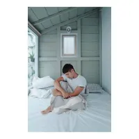 Mesra! Pemotretan Artistik Nuansa Putih Tarra Budiman dan Gya