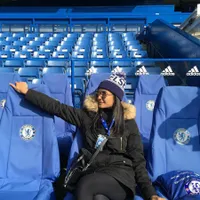 Mikha Tambayong di London, ke Markas Chelsea FC dan Abbey Road