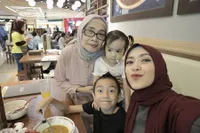 Miliki 2 Anak, Begini Hidup Bahagia Richa Novisha & Gary Iskak
