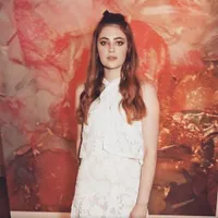Millie Brady, si Cantik Yang Pernah Dekat Dengan Harry Styles