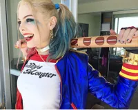 Idola Baru Publik, Cewek Ini Mirip Banget Dengan Harley Quinn