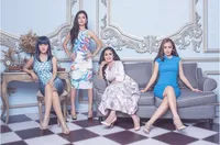 Mirip The Kardashians, Julia Perez Foto Bareng Adik Seksi & Mama