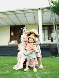 Momen Ashanty Susul Aurel Hermansyah dan Cucu Liburan di Bali, Quality Time Penuh Kehangatan dan Lepas RIndu