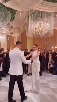 Momen Dansa Pertama Alyssa Daguise dengan Sang Ayah dan Al Ghazali
