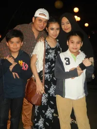 Momen Hangat Cindy Fantika Sari - Firmansyah dan Para Buah Hati