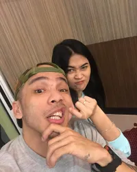 Momen Hangat Ovi Sovianti & Suami Setelah Nikah, Makin Romantis!