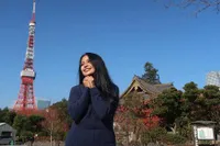 Momen Kebersamaan Tantri Kotak & Suami di Jepang, Manis Romantis