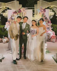 Momen Kenangan Vidi Aldiano Hadiri Pernikahan Sahabat, Gak Heran Disebut Duta Persahabatan