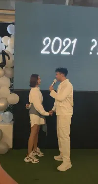 Momen Kenangan Vidi Aldiano Waktu Lamar Sheila Dara, Romantis Sekaligus Penuh Tawa