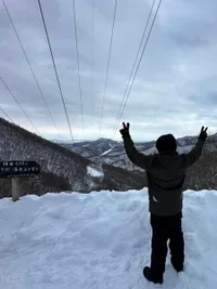 Momen Liburan Seru Boy William di Jepang, Asyik Bermain Salju