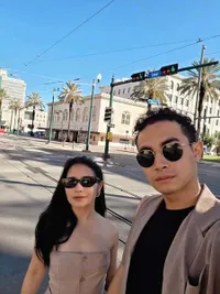 Momen Omara Esteghlal Liburan Bareng Prilly Latuconsina di New Orleans