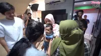 Momen Saat Ussy Sulistiawaty Gendong Baby Ameena, Nggak Mau Dipanggil Nenek - Saka Cemburu Abis