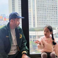 Momen Seru Chef Norman Diskusi Soal Barongsai dengan Sang Putri Tercinta