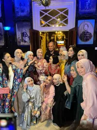 Mulan Jameela Buka Puasa Bersama Sederet Artis Senior di Resto Ahmad Dhani