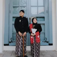 Muzdalifah Pemotretan Adat Jawa Bareng Fadel Islami, Mesra bak Prewedding
