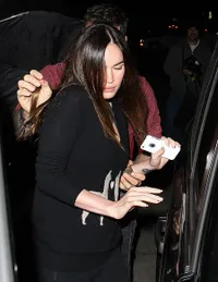 Makin Berisi - Sosok Megan Fox Pasca Melahirkan