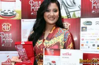 Marcella Zalianty Bicara Tentang Penilaian Piala Maya 2013