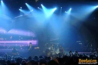 Mega Konser Tetap Berjalan Dengan Cinta