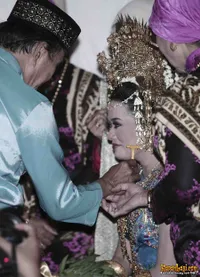 Melly Zamri - Fery Winaldi Damanik