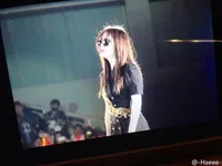 Mengejutkan! Krystal f(x) Pingsan Saat Tampil di Konser SMTOWN