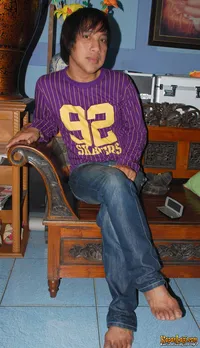 Momon Bibir Ketiban Sial